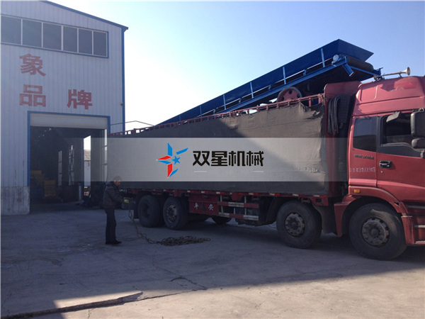 皓星鋁合金粉碎機設(shè)備發(fā)貨現(xiàn)場圖二