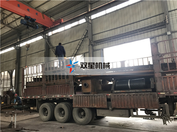 廢<a href='http://m.jlysxjy.com/' target='_blank'><span>金屬粉碎機</span></a>設備現(xiàn)場發(fā)貨