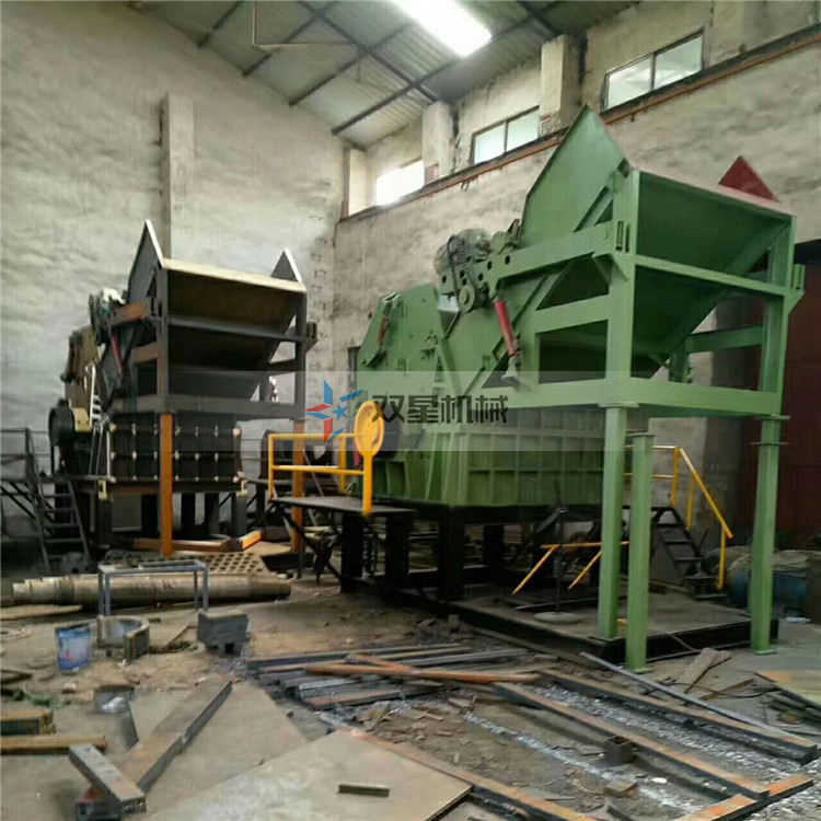 廢鐵粉碎機(jī)