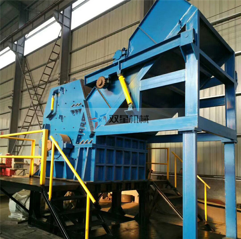 廢鋼粉碎機(jī)