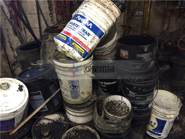 塑料破碎機(jī)多少錢一套？