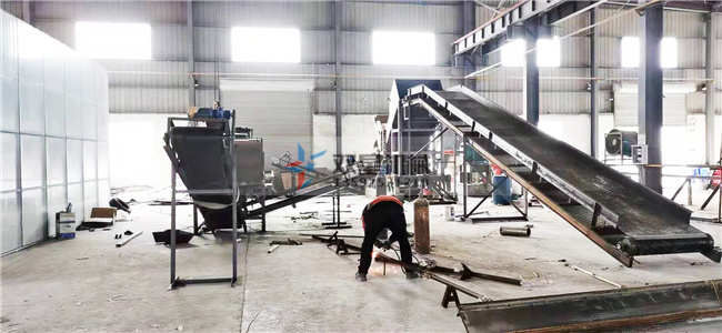 粉碎鋁合金物料用到的鋁合金破碎機生產(chǎn)線配置詳情