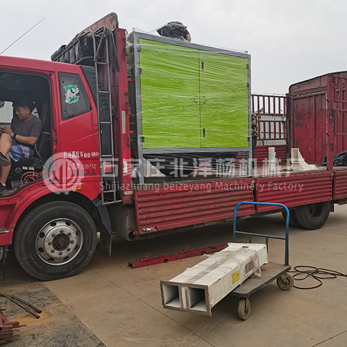 硅膠分選機發(fā)貨